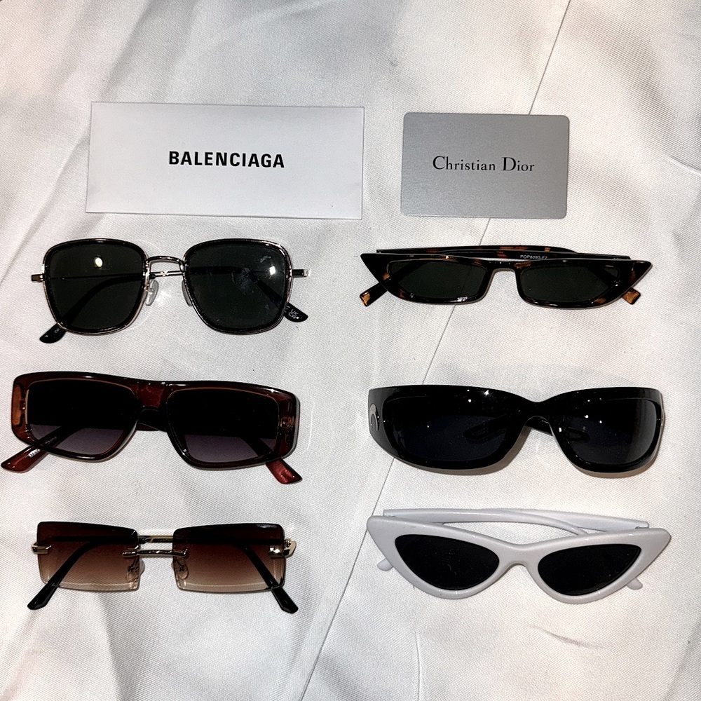 Assorted TRENDY SUNGLASSES